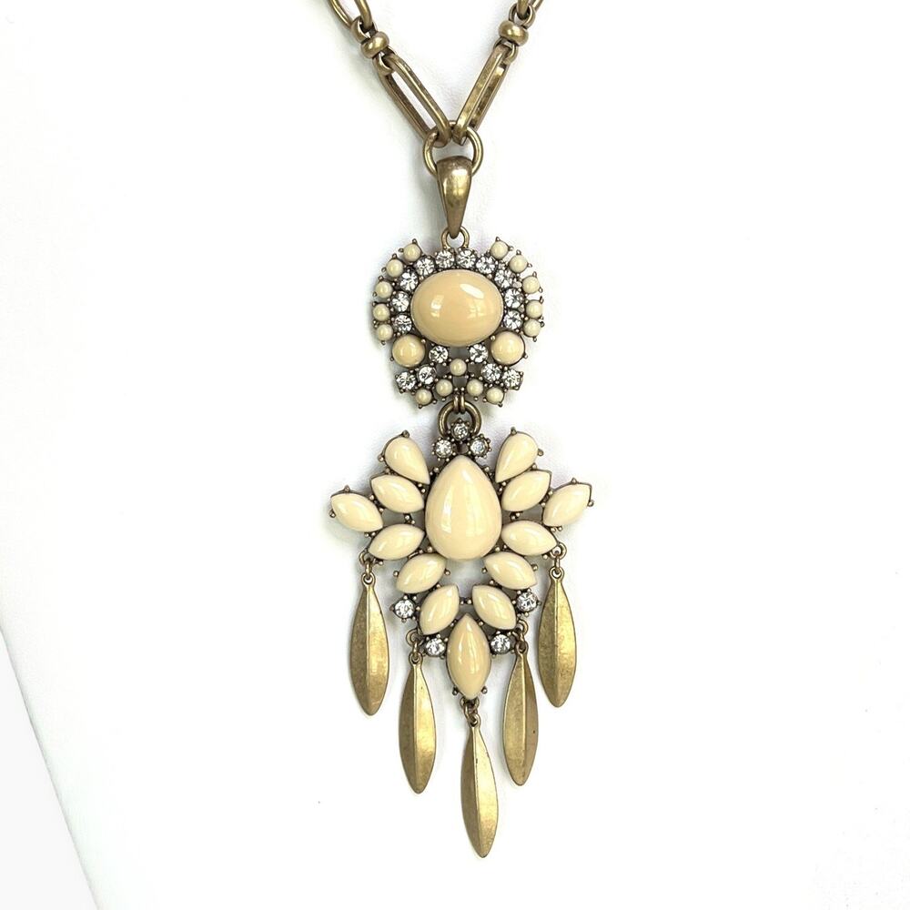 Stella & Dot Mallorca Pendant Necklace Rhinestones Gold Tone Cream Resin Boho